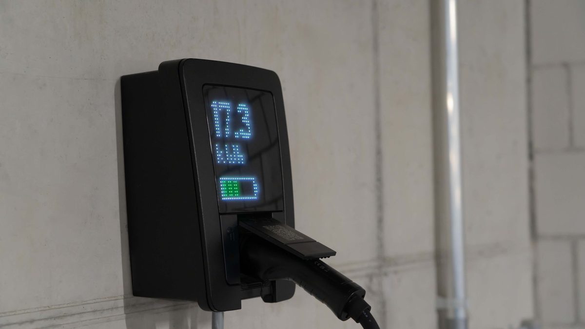 Oakville Hydro EV Charging Costs for Homeowners